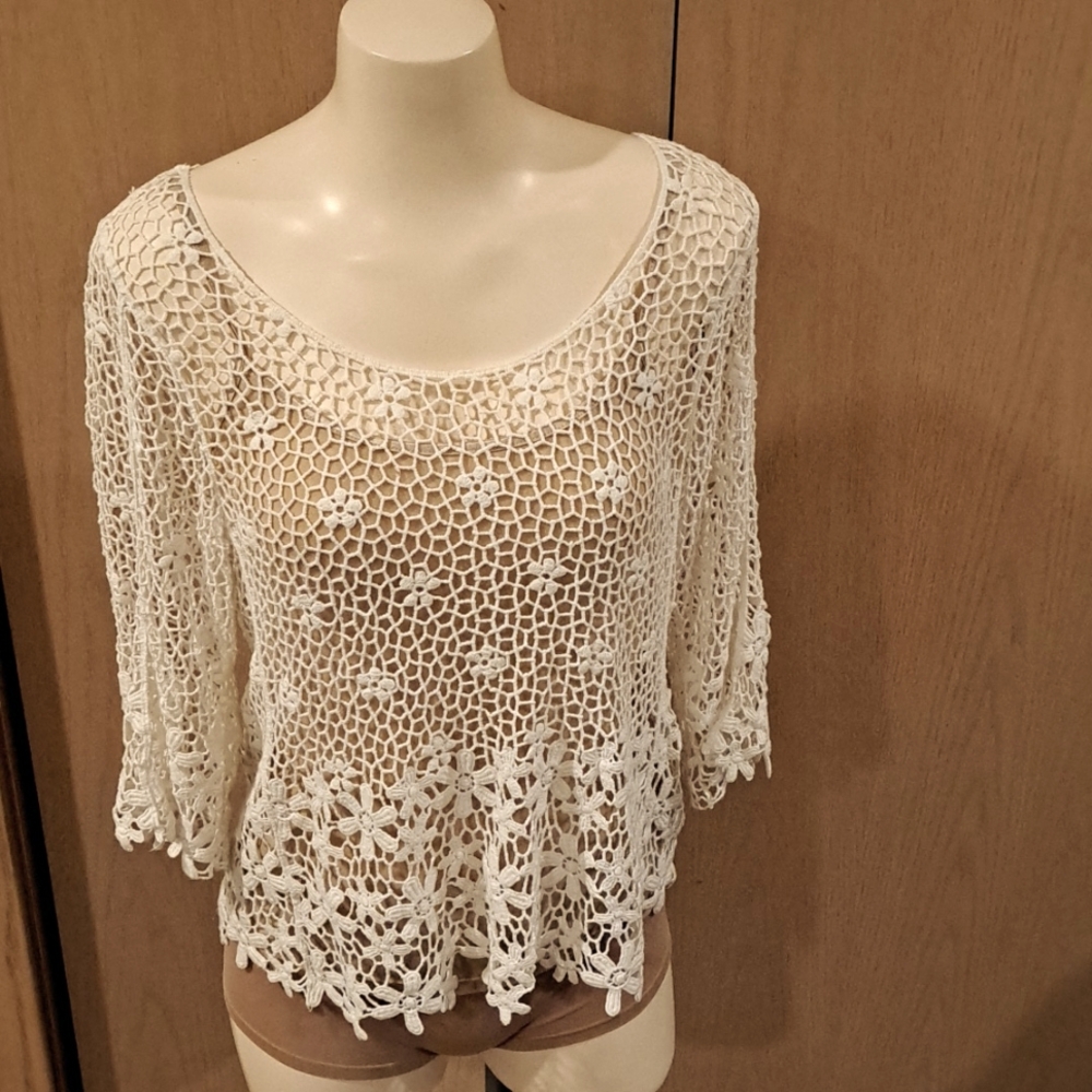 White floral Lace crochet top